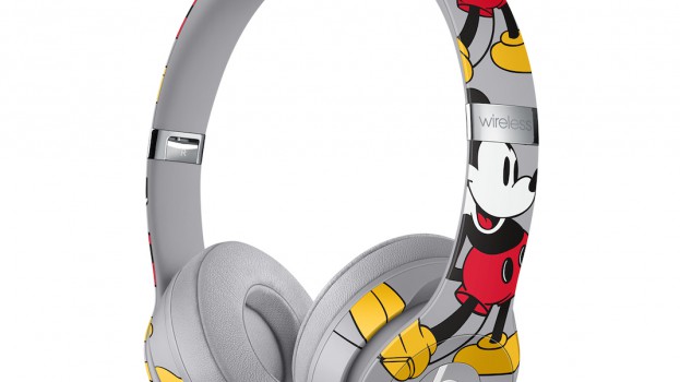 beats-by-dr-dre-mickey-mouse-disney-headphones-7